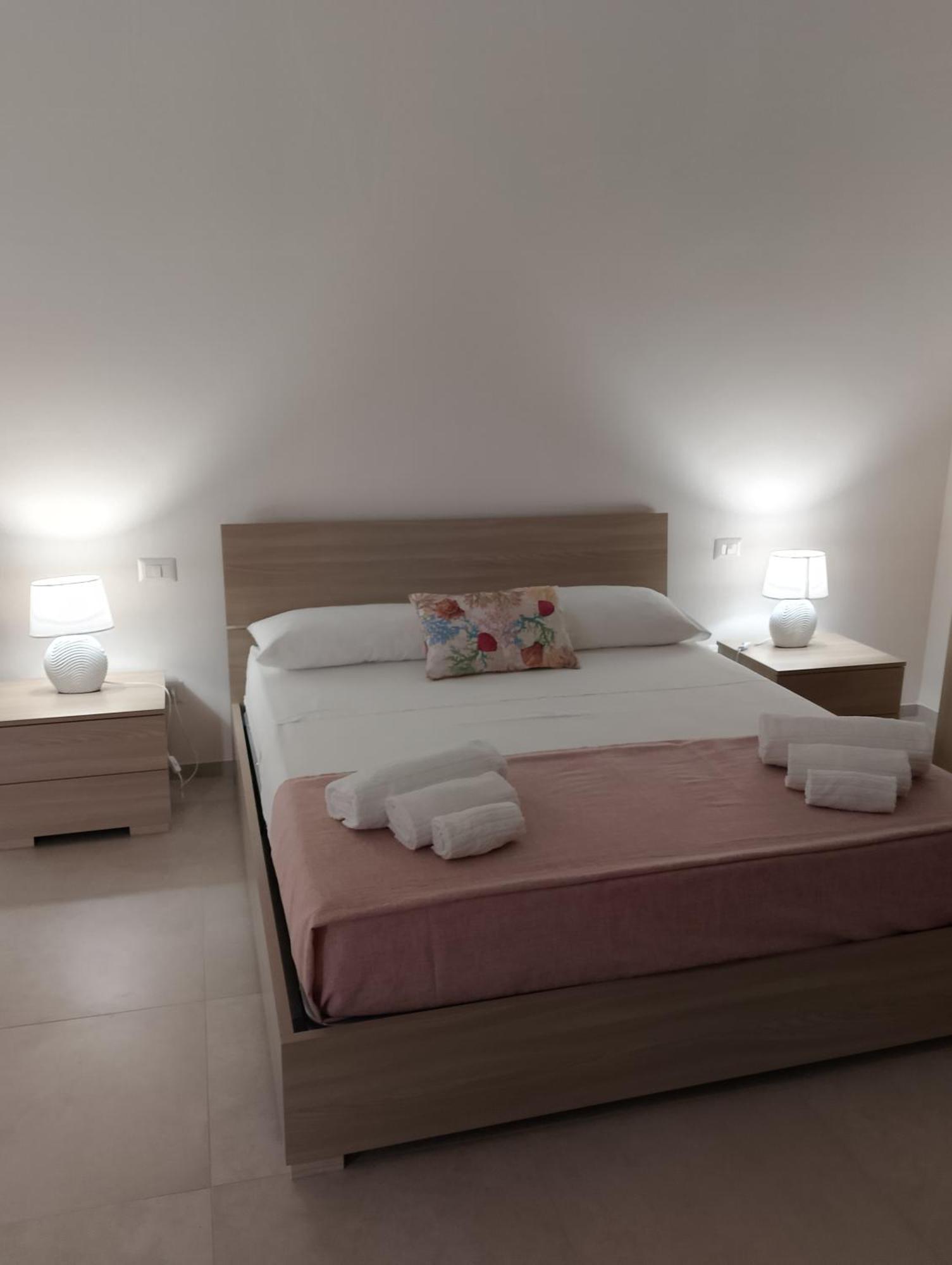 Case Vacanze Lulu Seclì Eksteriør billede